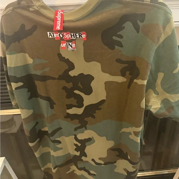 Supreme Camouflage Graphic Tee - Picture 4 of 5